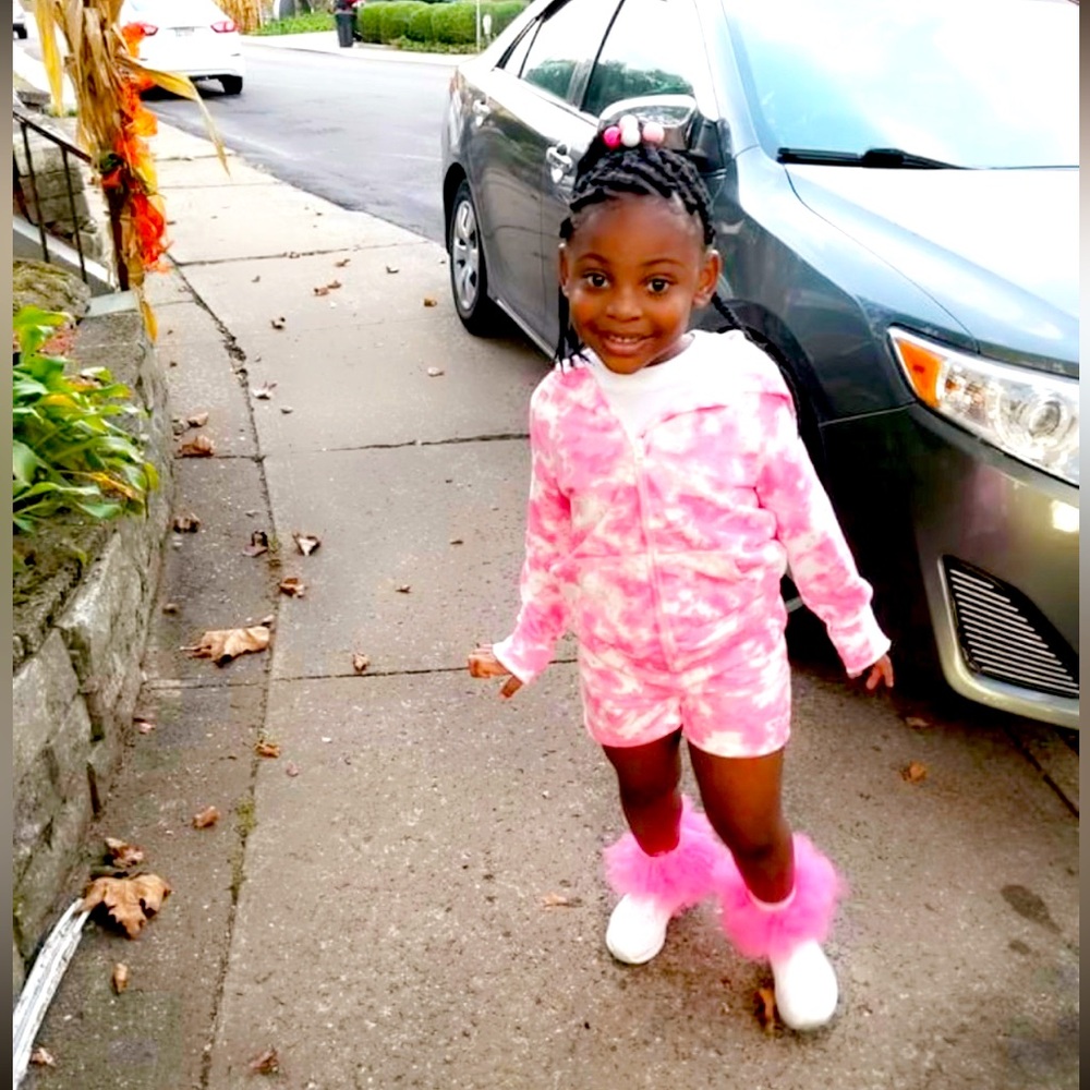 Stylish Tu Tu ankles 2 for $15